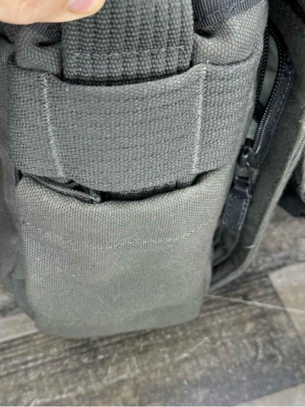Men's Olive Green Canvas Messenger Photography Bag with Padded Strap